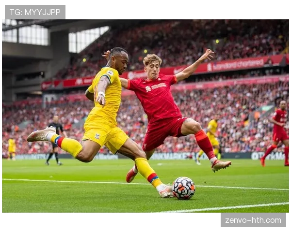 克洛普与阿尔特塔争锋新赛季，英超战术对决引球迷热议